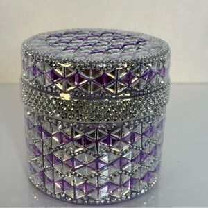 PRAI- Throat & Décolletage Crème in Embellished Purple & Silver Decorative Jar